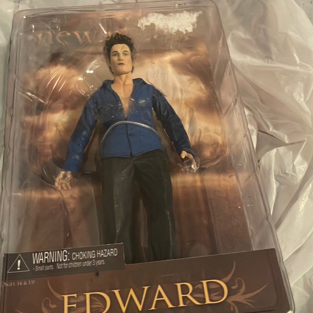 Edward Collectible Action Figure - Blue Jacket